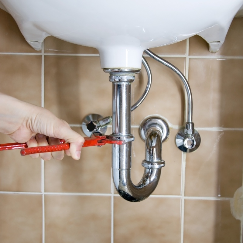 High-pressure drain jetting in Brixton
